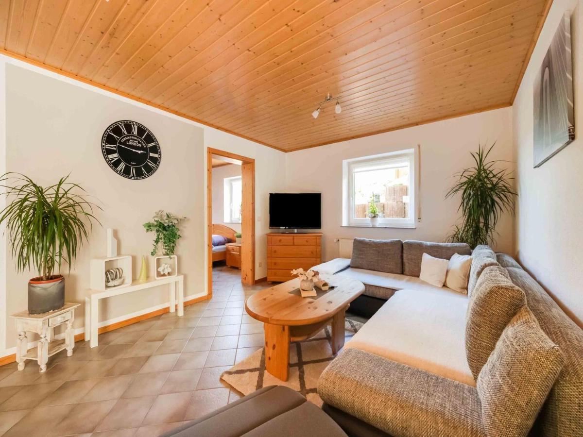 Holiday Home In The Eifel-Mosel With Garden Roes Экстерьер фото